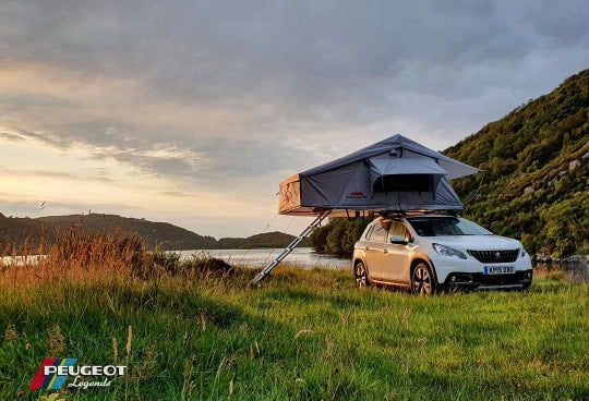 Extended Ventura Deluxe 1.4 Roof Top Tent + 270 Awning - Image 19
