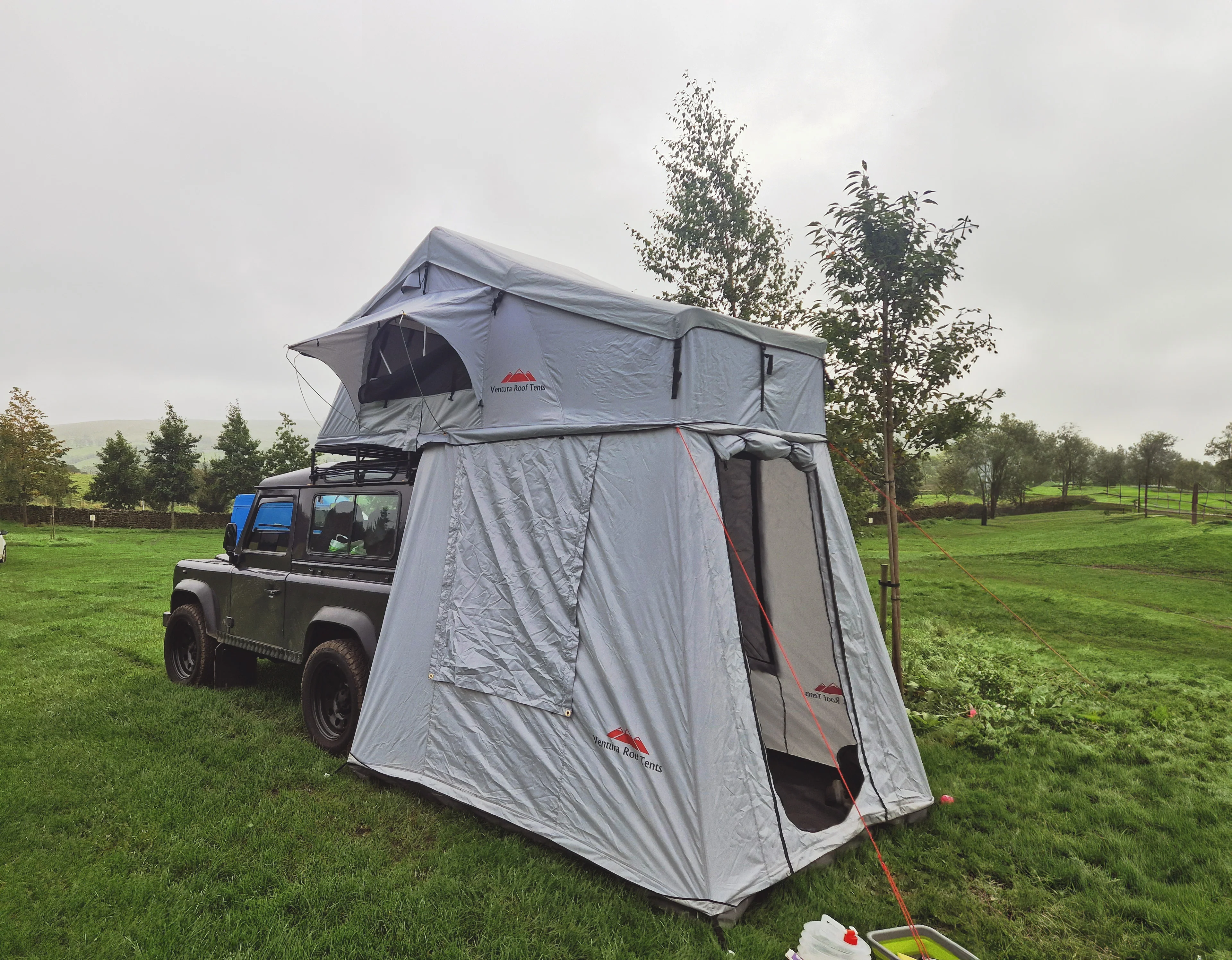 Extended Ventura Deluxe 1.4 Roof Top Tent + Annex (IN STOCK) - Image 16