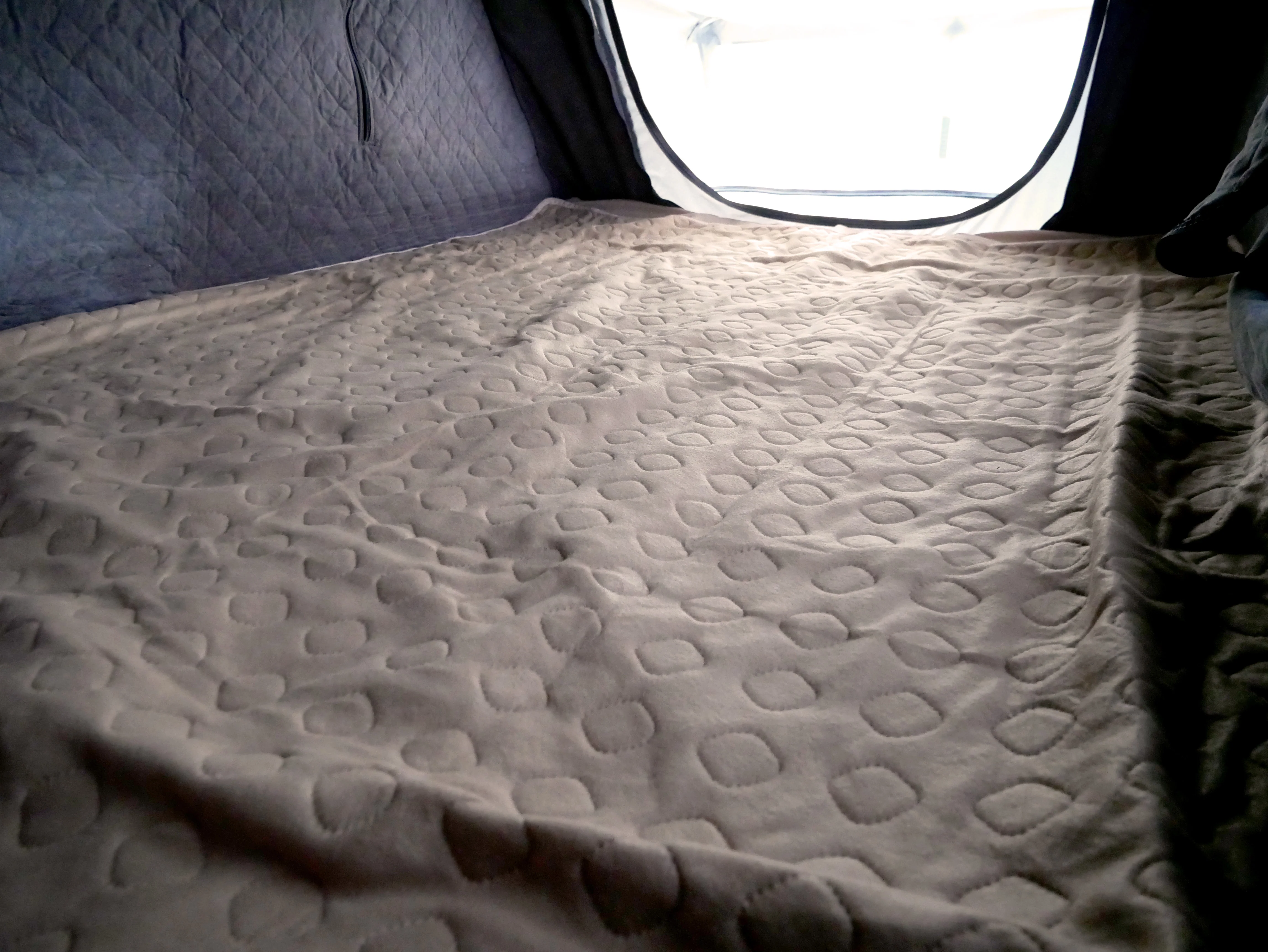 Padded Bedsheet - Image 3