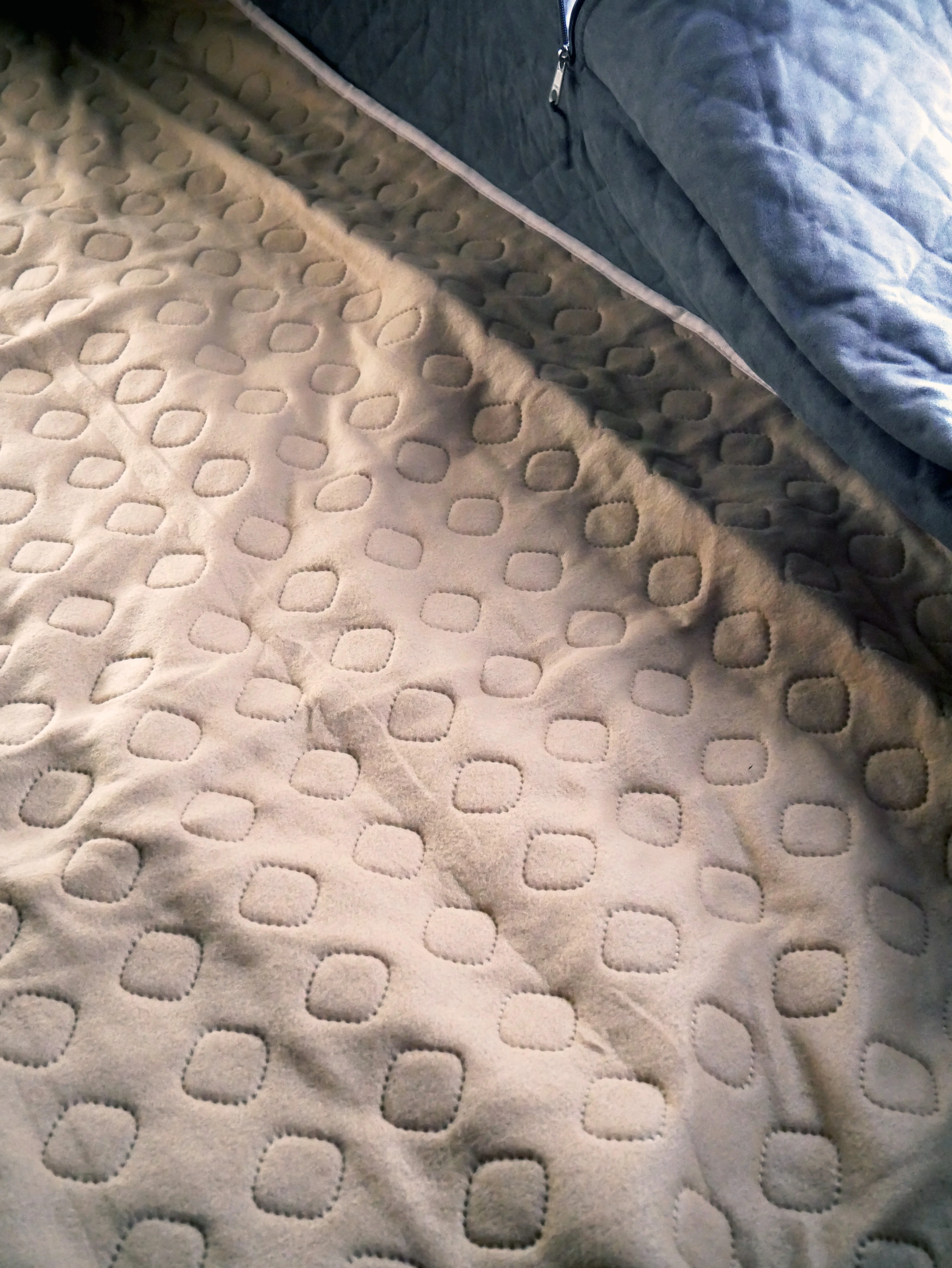 Padded Bedsheet - Image 5