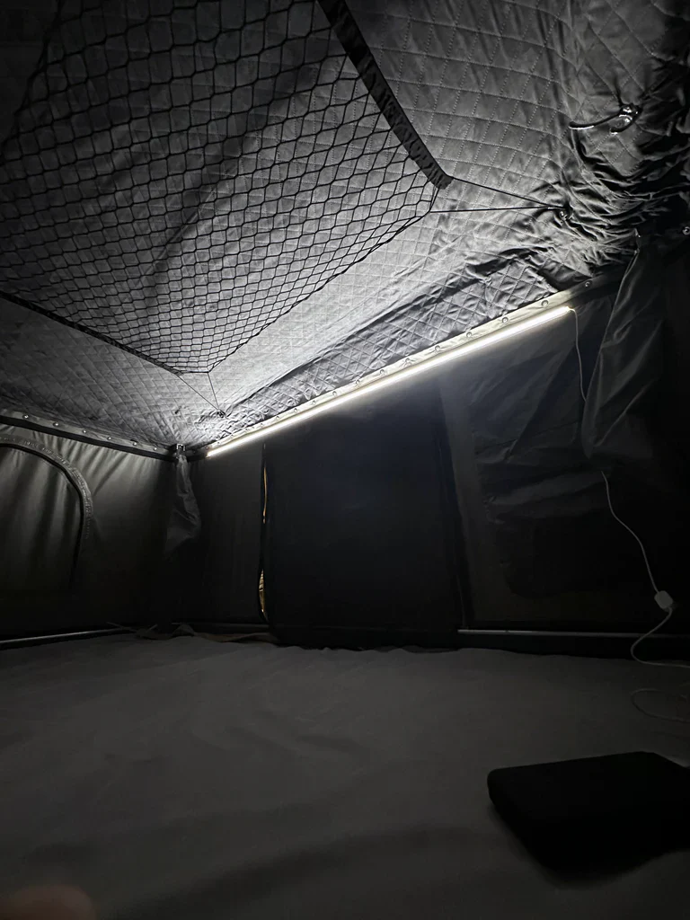 NEW Ventura XL Fibreglass Hardshell Roof Tent (£50 PRE ORDER DEPOSIT) - Image 9