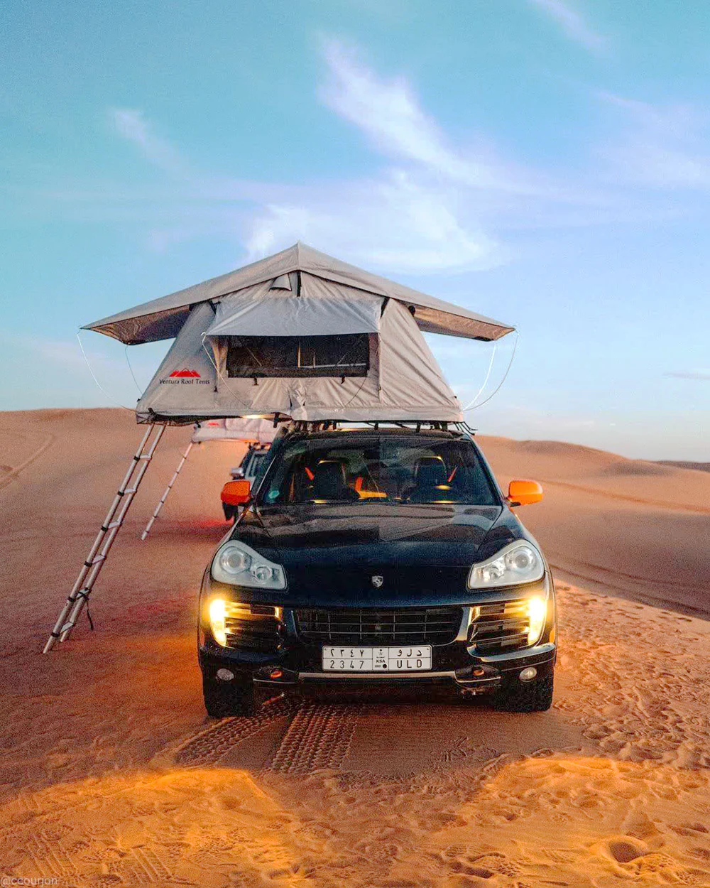 Ventura Deluxe 1.4 Roof Top Tent + Side Awning - Image 24